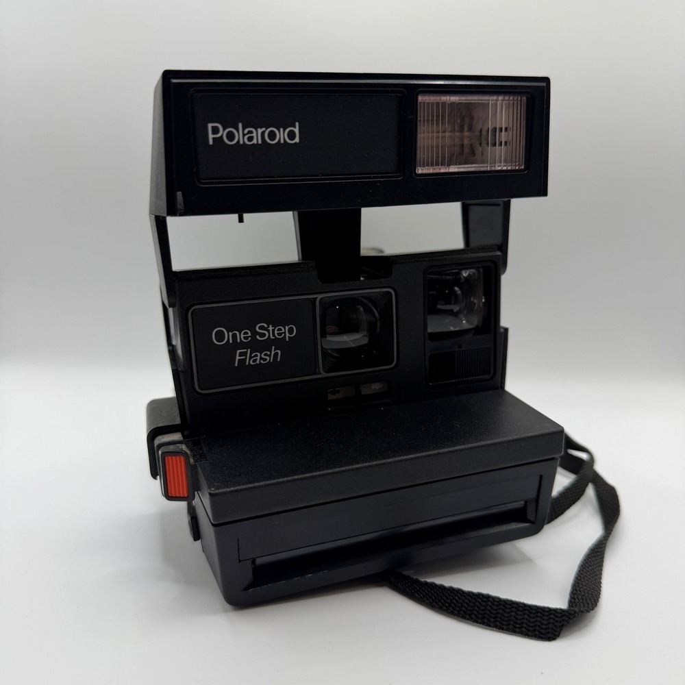 Vintage Polaroid One Step Flash 600 Instant Film Camera Black Auto Flash Strap